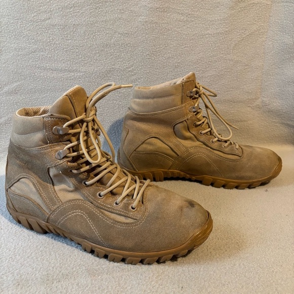 Belleville men’s tan military lace-up combat boots size 11.0 R made in USA main image 3